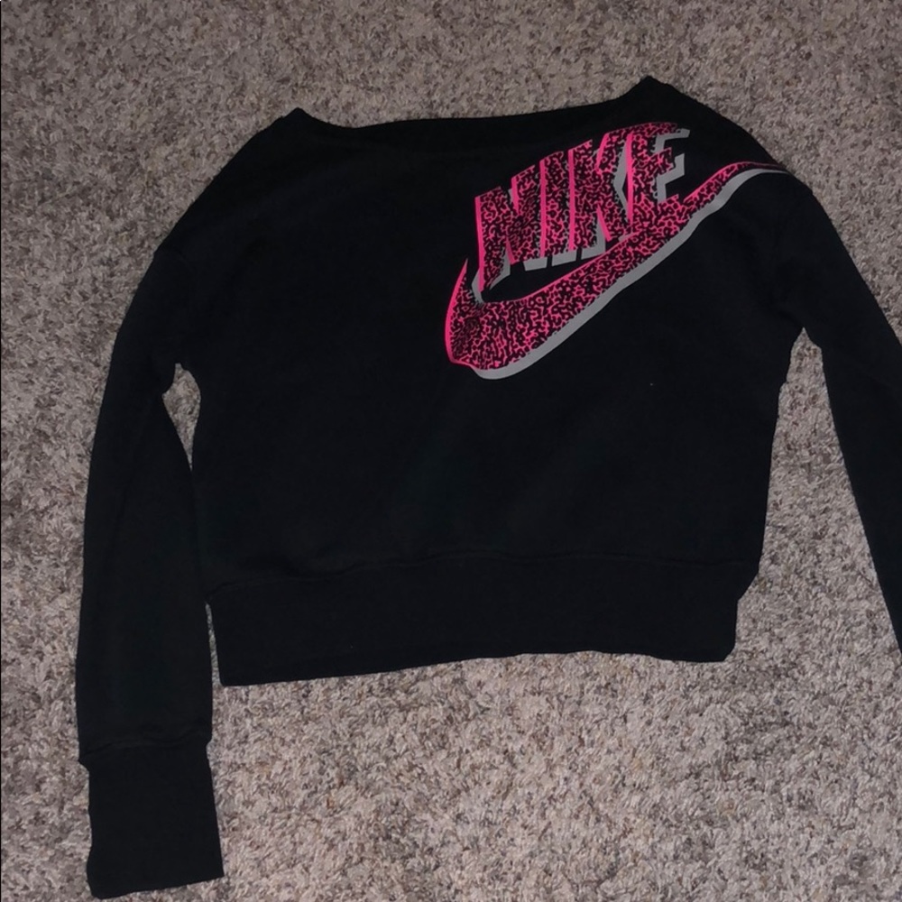 Black Nike Sweatshirt Girls